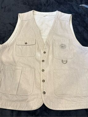 Men's Canvas Utility Vest in Light Beige - Outdoor Workwear